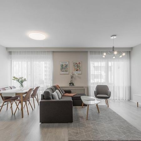 Bleri Apartment, 2 Bedroom, Free Parking Pristina Exteriör bild