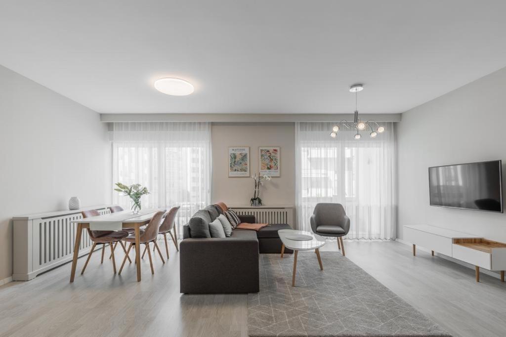 Bleri Apartment, 2 Bedroom, Free Parking Pristina Exteriör bild